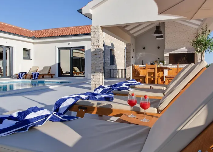 Zen Vakantiehuis Tinj